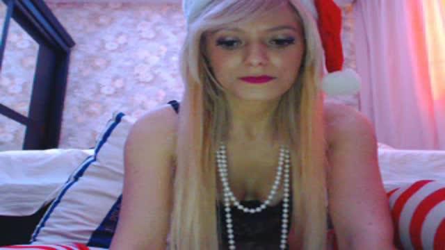 AwesomeBlonde show [2015/12/24 13:45:27]