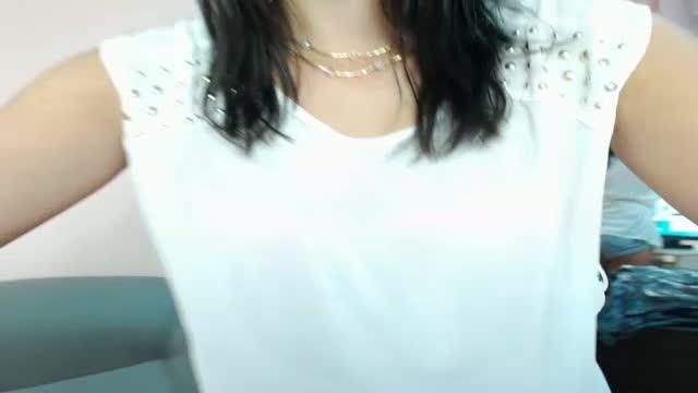 JessieJeeX webcam [2015/06/15 08:30:56]