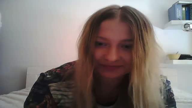 PrawicowaDziunia xxx [2015/08/15 14:01:23]