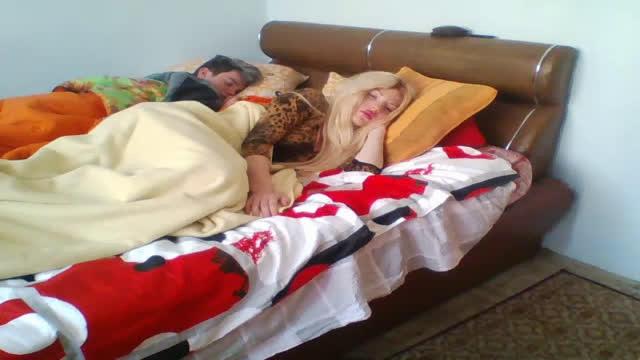 threesomecple naked [2017/01/21 09:17:08]