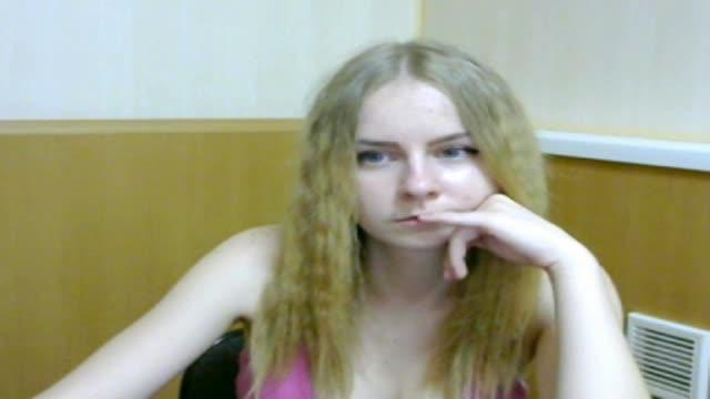 SandoraXvX naked [2015/07/19 11:00:27]