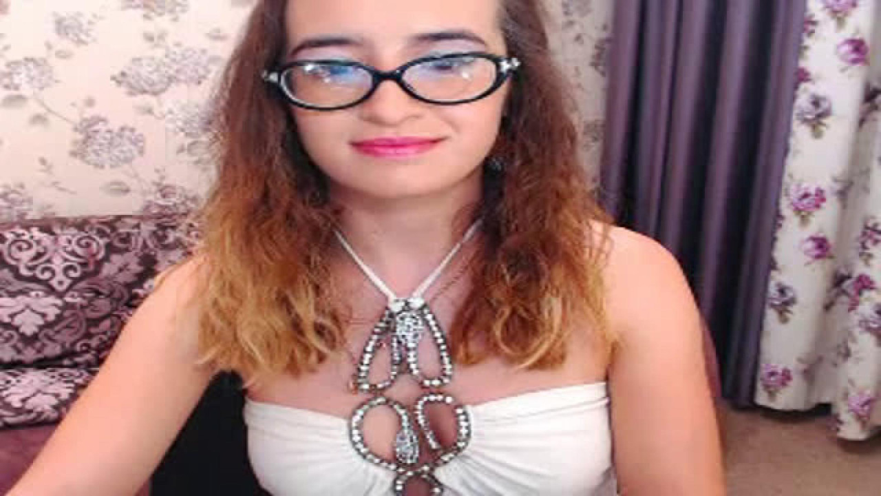 GrlwithGlases [2019-05-29 17:57:52]