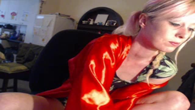 JustJosie recorded [2015/05/19 14:35:59]