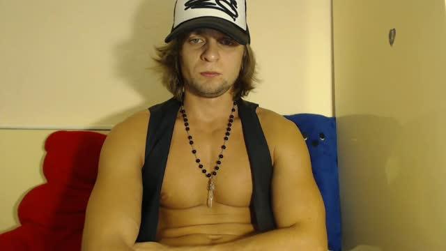DanielGlam porno [2015/09/20 11:15:53]