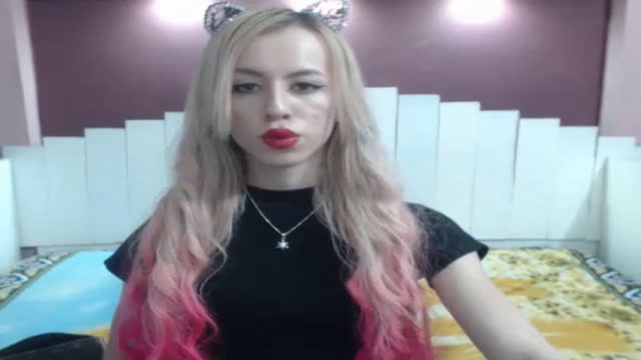 foxxiangelik [2018-04-19 22:00:15]