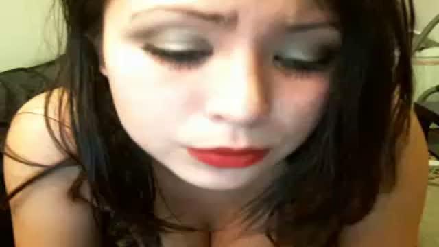 stella_does_pat