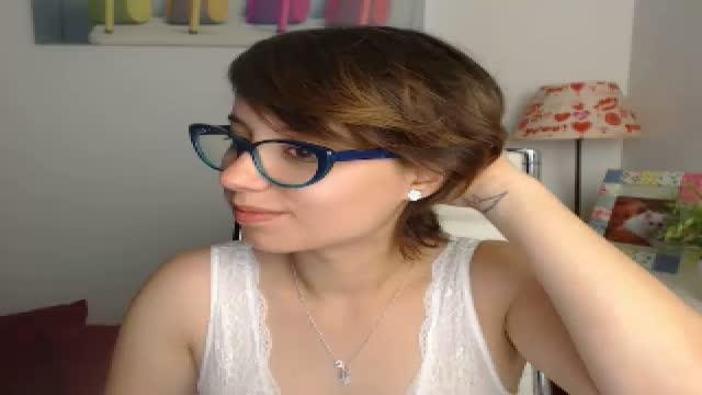 hailee19 recorded [2015/07/10 07:30:35]