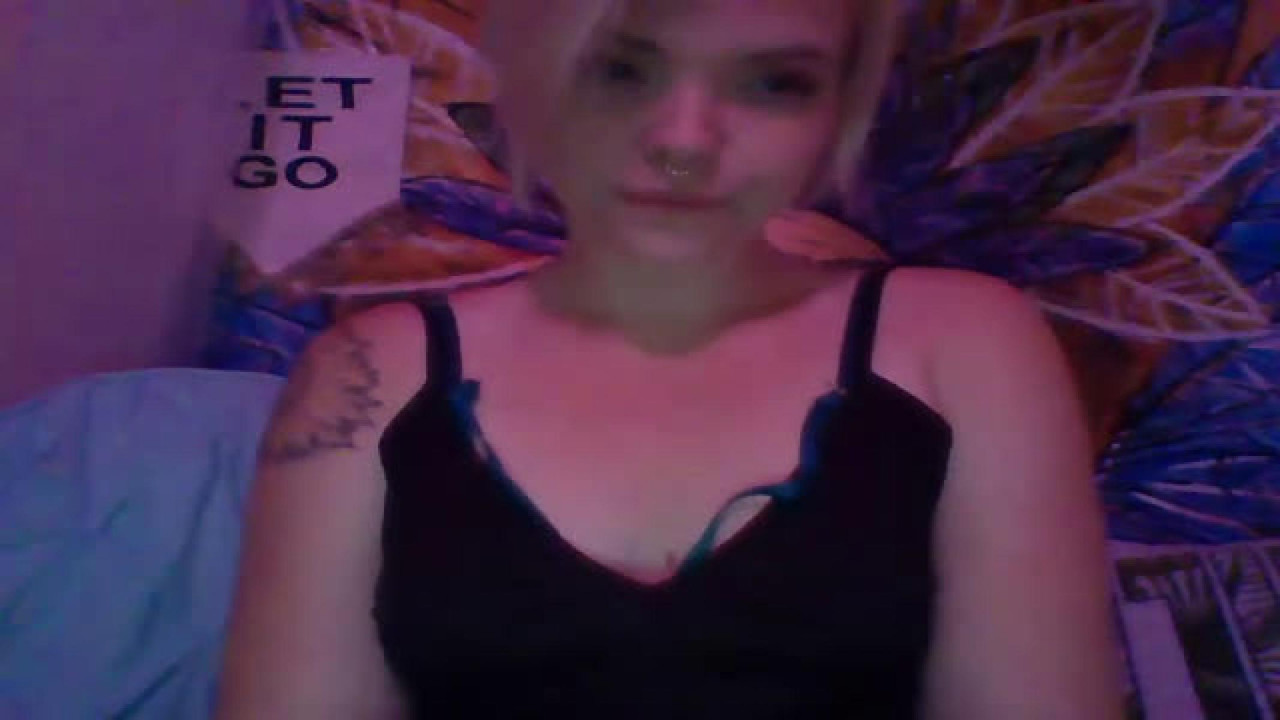 ChloesChaos MyFreeCams [2018-05-27 07:41:26]