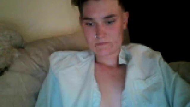 AndrogynousAndy cam [2016/07/31 01:00:43]