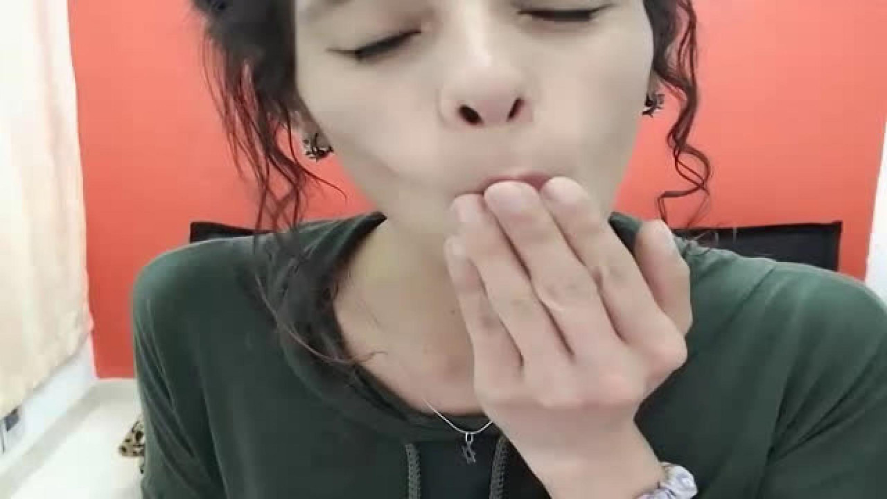 lliizzii1 [2018-05-03 22:06:21]