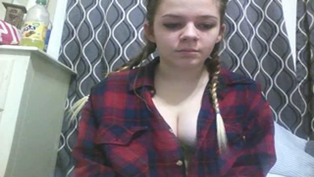 Mileyloveboat video [2015/12/29 05:25:46]