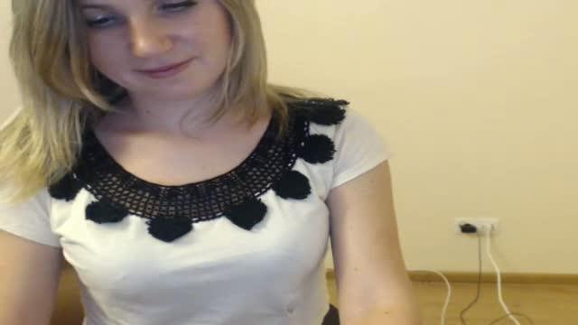 LisaDollar recorded [2016/02/25 05:13:11]