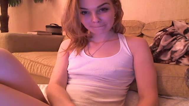 AlexaLuvee cam [2016/02/19 15:16:08]