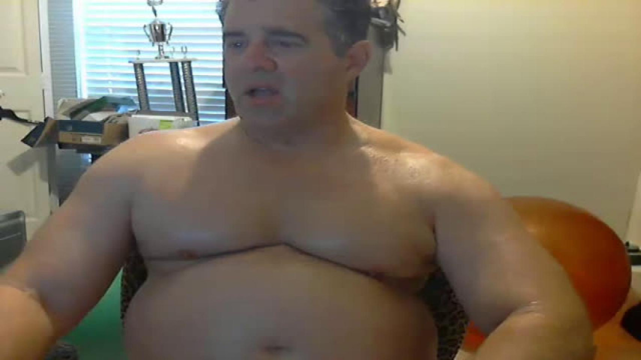 luv2bnakedallthetime