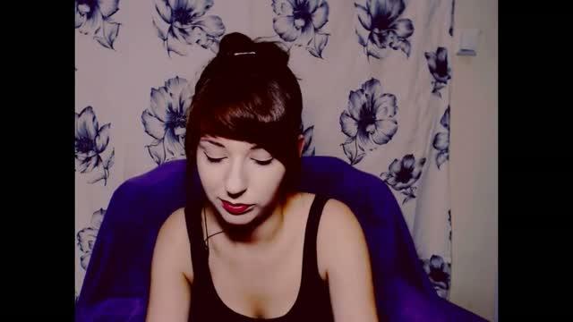 ChantellGold recorded [2015/11/23 09:00:28]