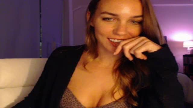 TeresaThomas webcam [2016/03/11 02:45:53]