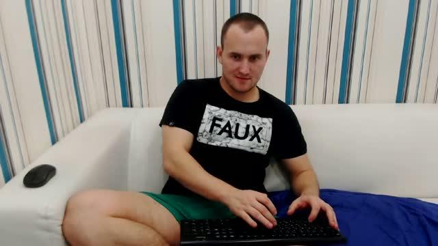 HotMusclGuy video [2015/11/04 03:00:28]