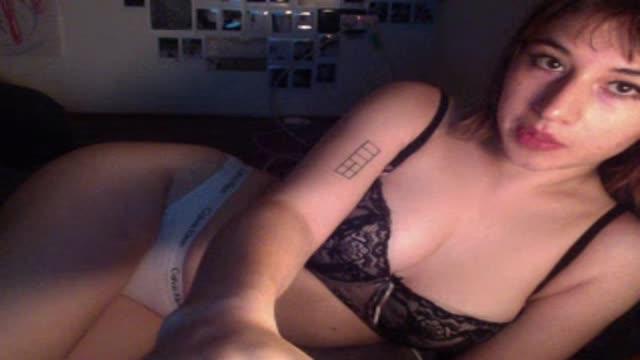EmiliaEmilia naked [2016/04/14 12:01:13]
