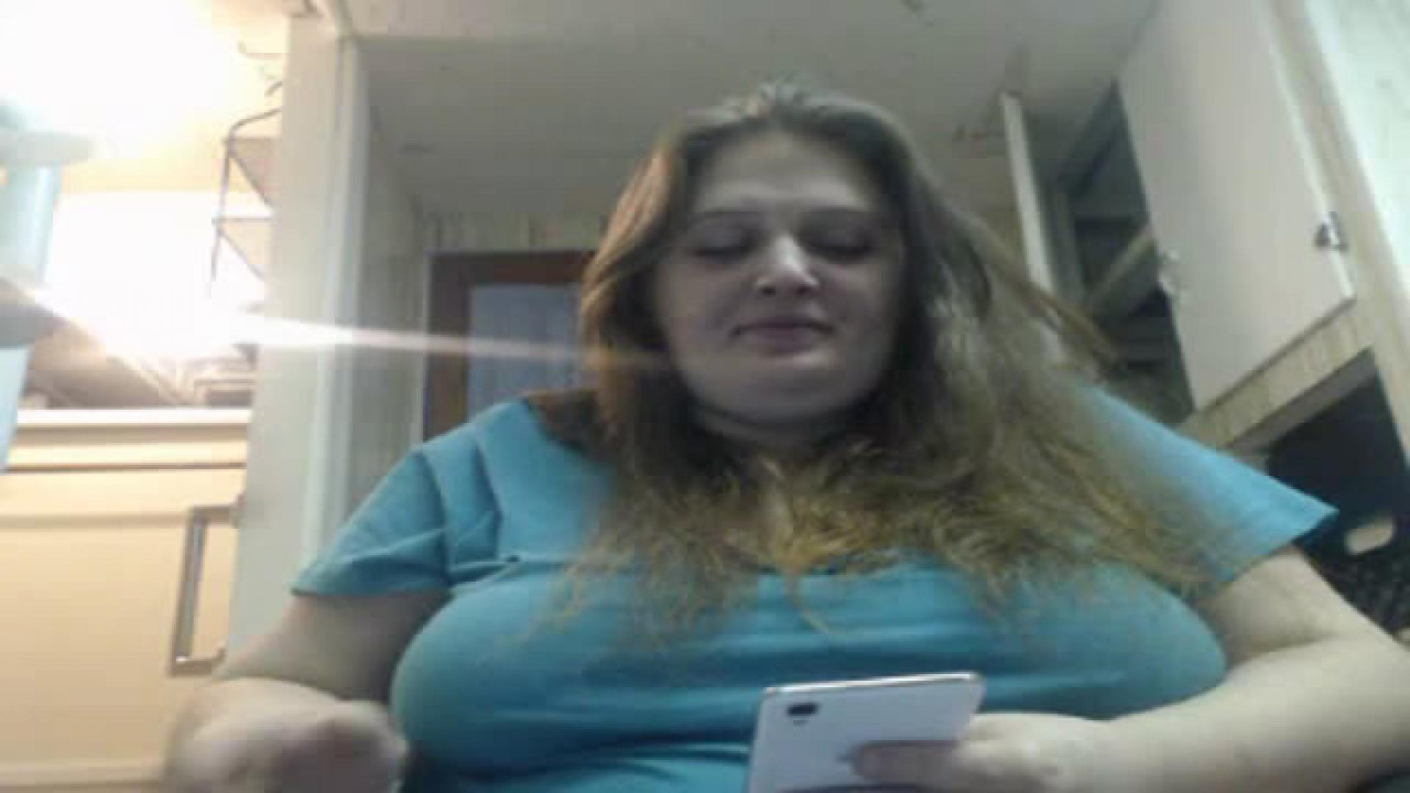 Morakimou69 MyFreeCams [2018-04-18 06:21:37]