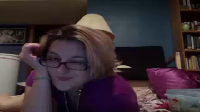 tinatoledo recorded [2015/11/21 07:42:23]