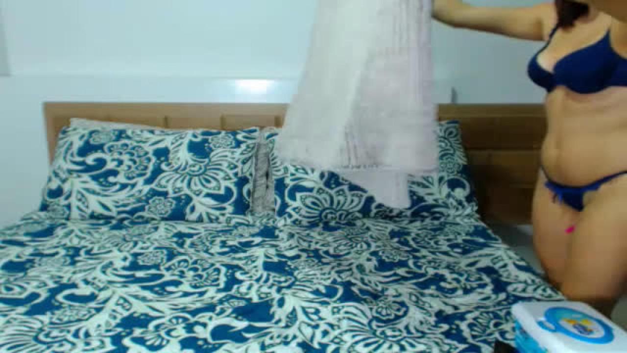 Charlize_hot webcam [2016/10/20 23:40:27]