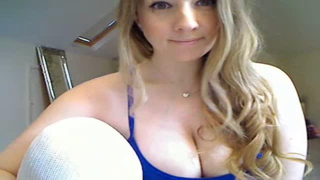HollyWould_x download [2015/05/09 10:00:30]