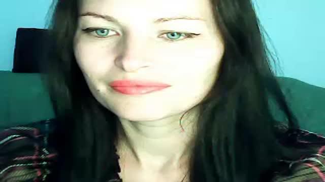 claudiahotangel31