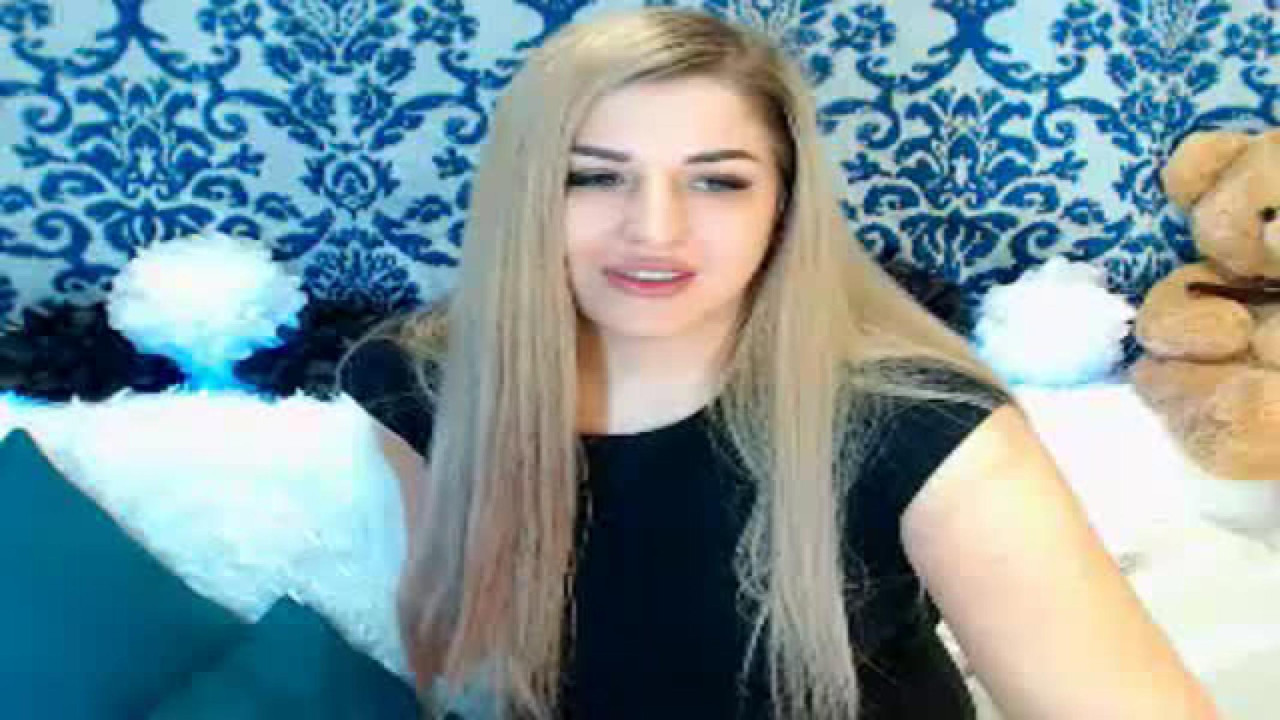 TattooedSexyy MyFreeCams [2018-06-25 03:17:17]