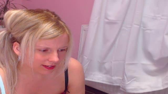 GilianHot nude [2015/06/09 02:00:43]