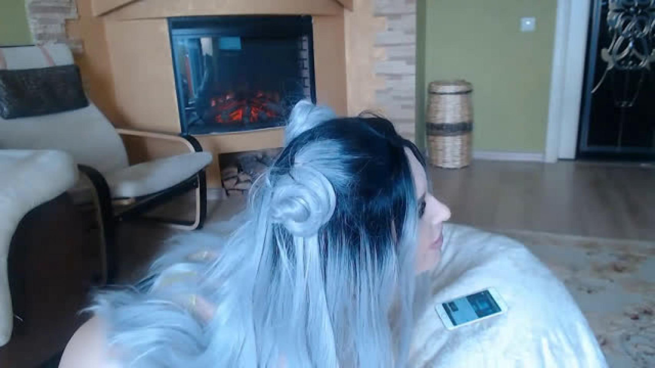 blondemilfy [2018-06-25 12:46:11]