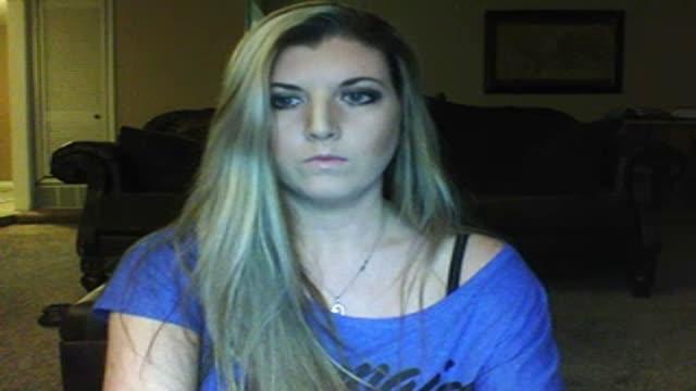 Fountain_Cunt webcam [2016/04/30 03:33:55]