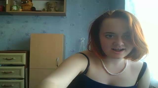alexishotie_