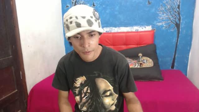 xCHESHIREx nude [2015/09/19 20:00:53]
