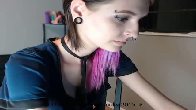 mohawkmolly recorded [2015/11/01 02:32:44]