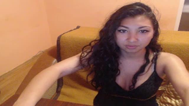 lyndakiss webcam [2017/02/07 12:21:53]