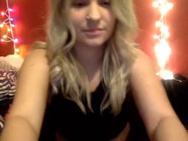 Anna94roses recorded [2017/01/02 03:16:41]