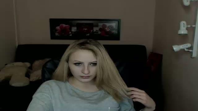 hottie_steff recorded [2016/03/31 18:31:55]