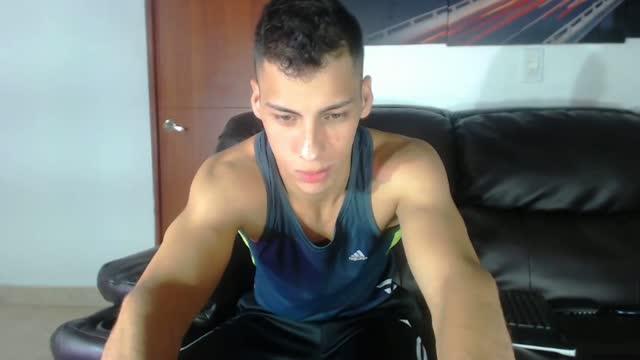 sexcamyboyhot show [2015/09/19 23:30:29]
