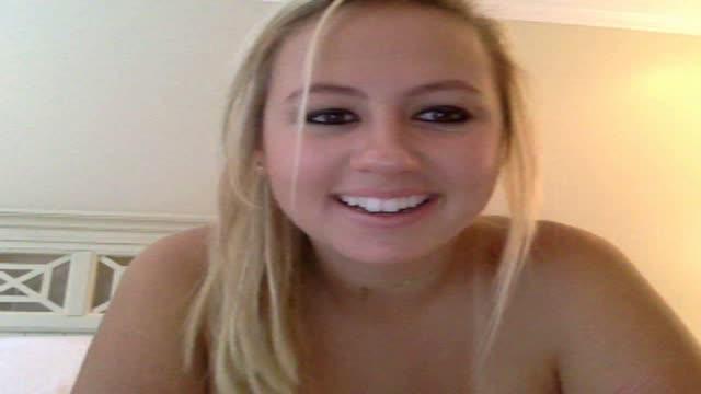 Bl0ndie13_ video [2015/07/06 22:30:47]
