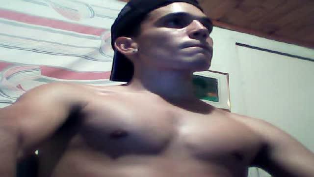 luislyon nude [2015/08/18 03:30:27]