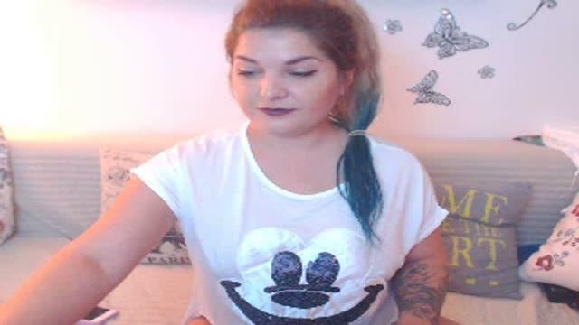 AdrianeHottie show [2015/08/19 21:30:53]