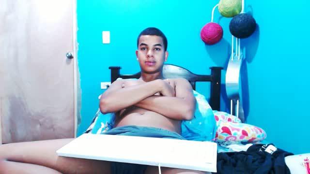DEMIANBROWNXX video [2015/09/29 04:30:28]