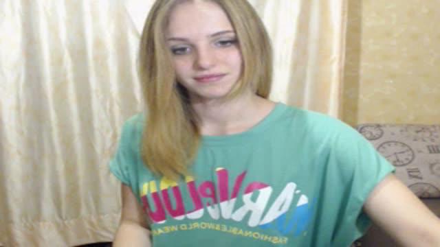 GOLDENxANGEL webcam [2016/04/23 19:01:10]