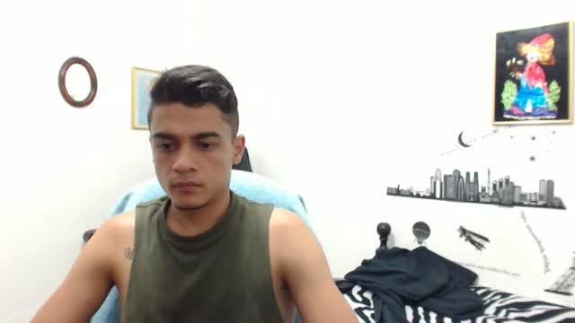 brunhosbigass sex [2015/11/08 01:15:28]