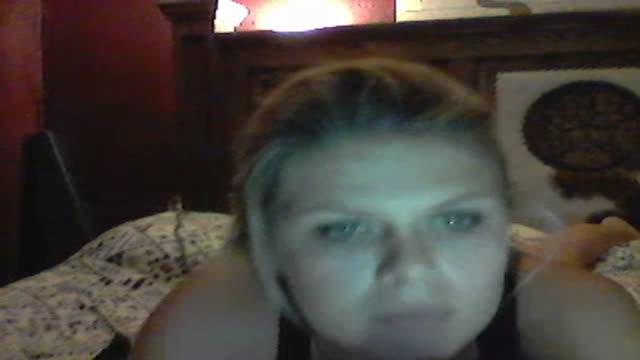 MaKenzieBond adult [2016/07/18 02:00:44]