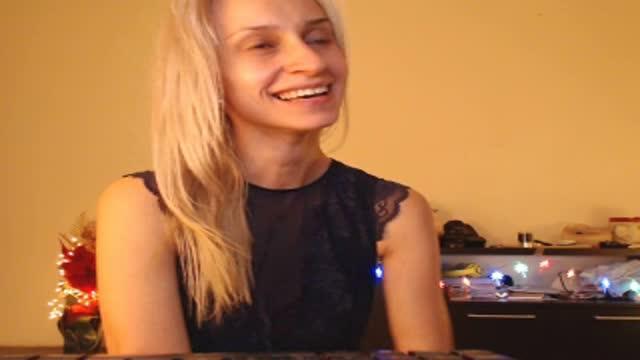 SoSophie_ recorded [2016/03/29 22:30:43]