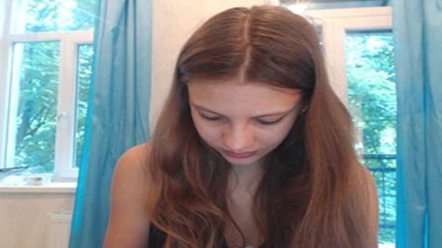 Arinne nude [2015/07/15 16:32:52]