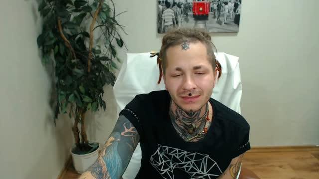 YoungLad recorded [2015/11/01 11:45:53]