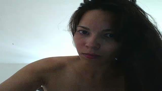 sarahx12 webcam [2016/03/23 20:17:51]