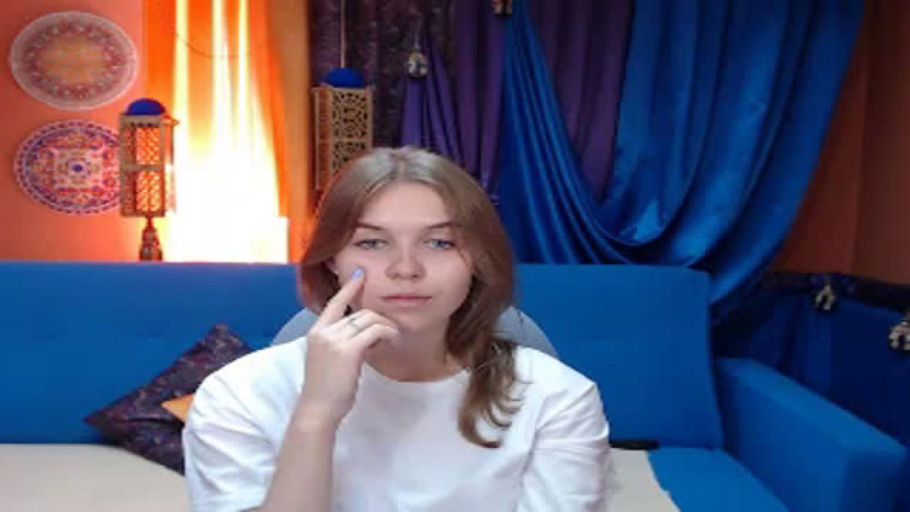 RareMonica MyFreeCams [2018-07-05 10:16:33]